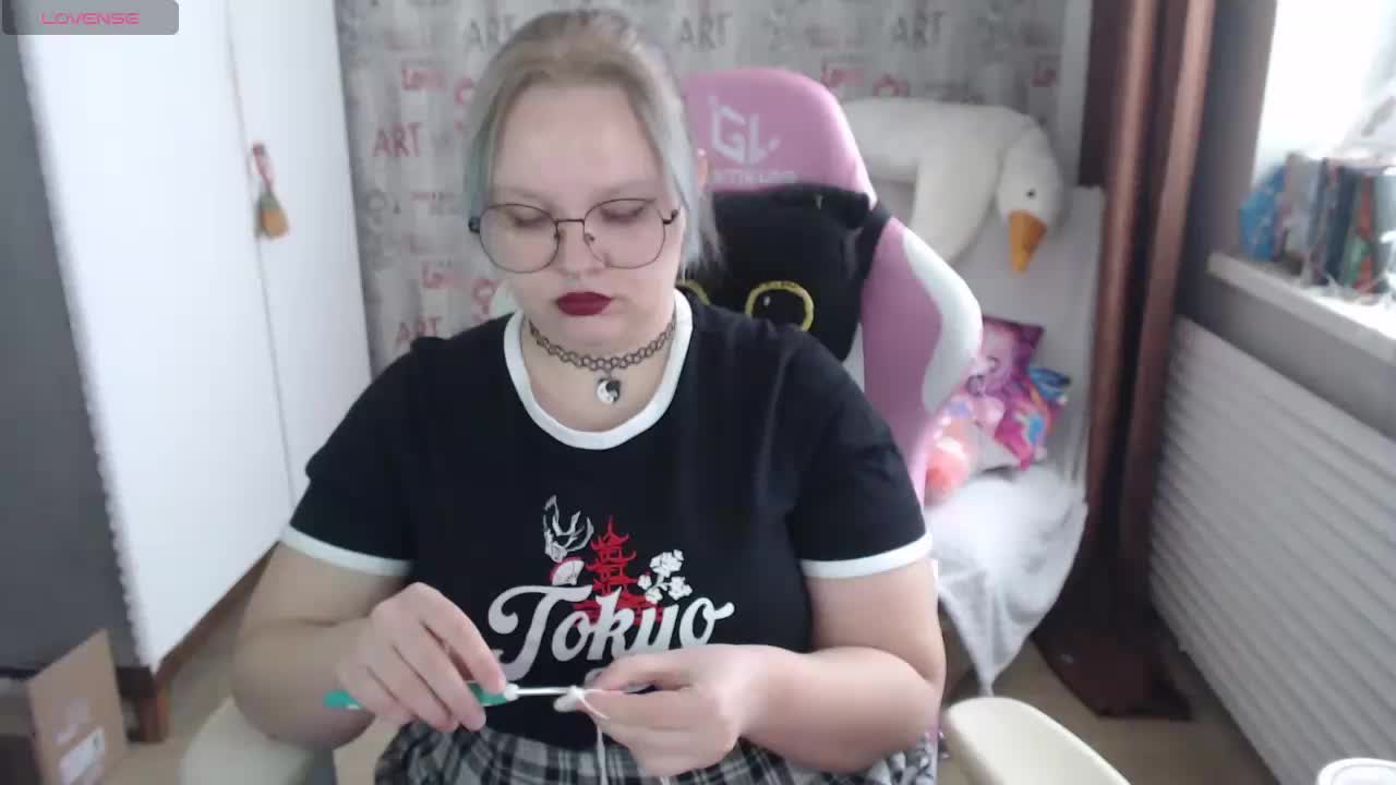 -MeooW- Live Sex February 1, 2026