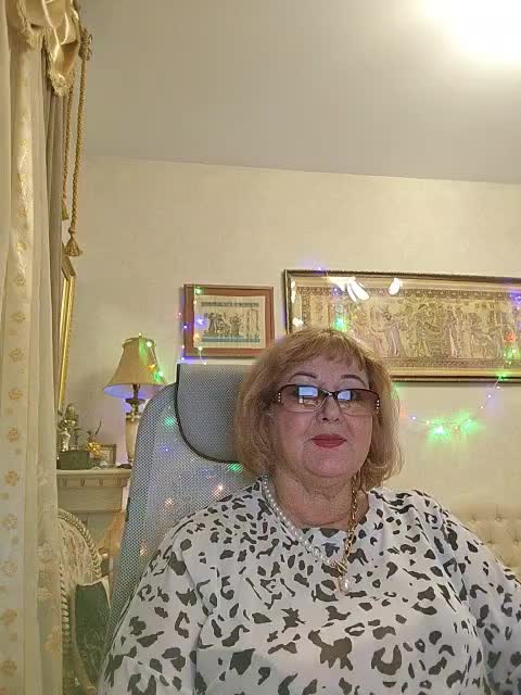 KarinkaSweet Live Sex February 2, 2026