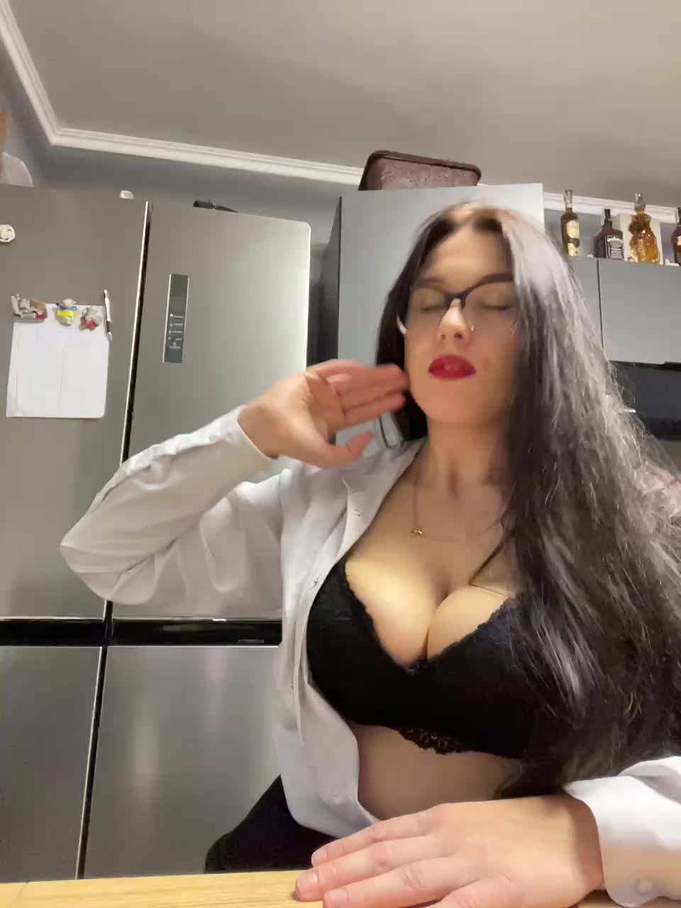 Potifays Live Sex February 2, 2026