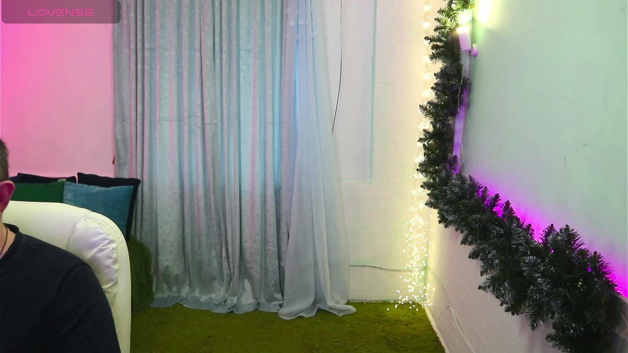 AlisaAleks Live Sex February 2, 2026