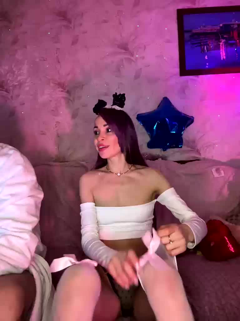 VIP17CoupleDream Live Sex February 2, 2026