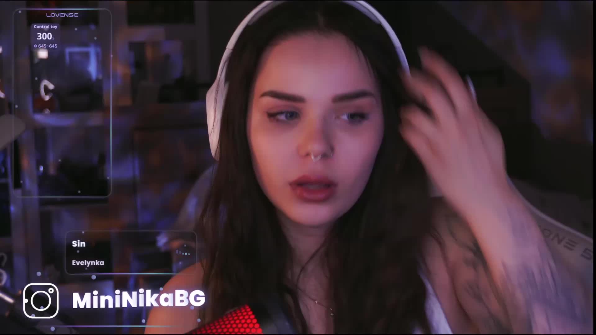 MiniNika Live Sex February 2, 2026