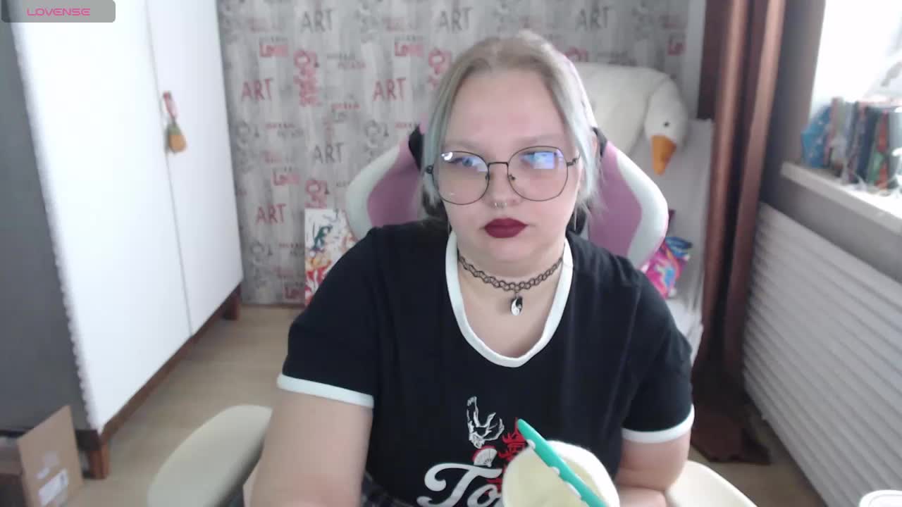 -MeooW- Live Sex February 2, 2026