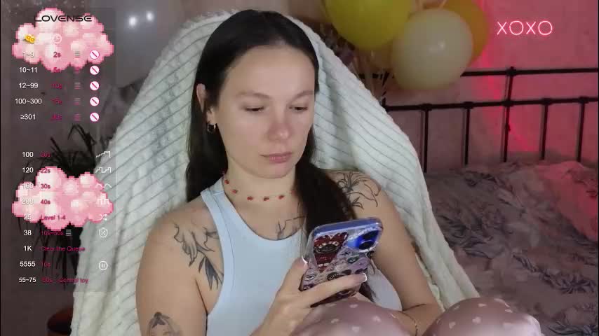 lil_luna_x Live Sex February 2, 2026
