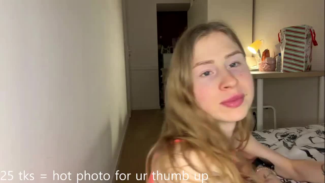 StephaniDrouillard Live Sex February 2, 2026