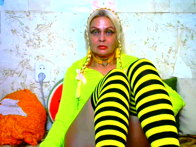 GardenerofIllusions Live Sex February 2, 2026