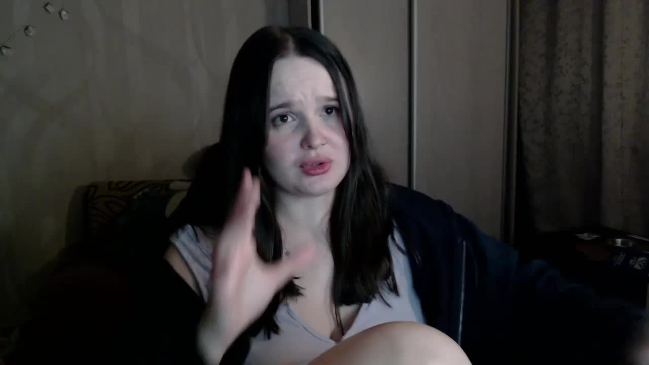 Lizzi-Peach Live Sex February 2, 2026