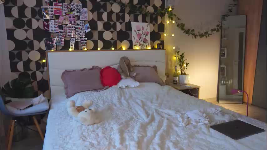 charming_daisy Live Sex February 2, 2026