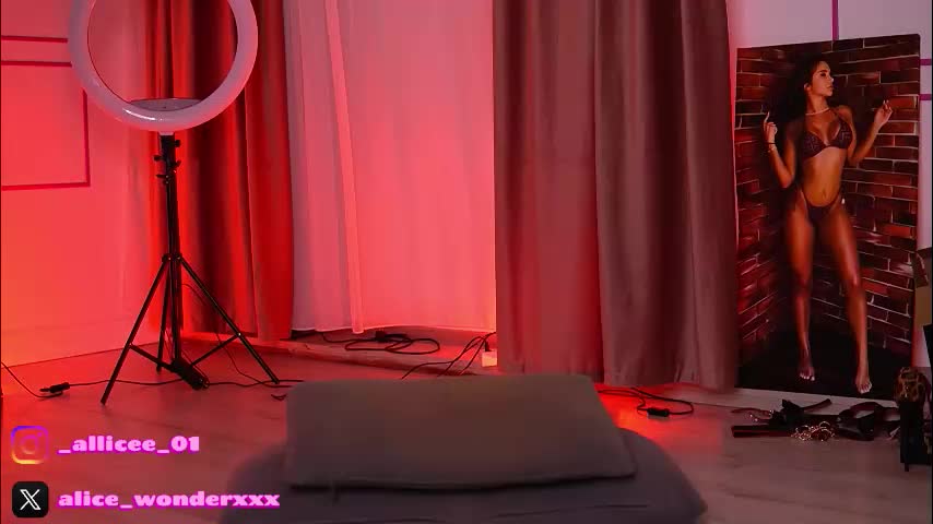 vanessasimon Live Sex February 2, 2026