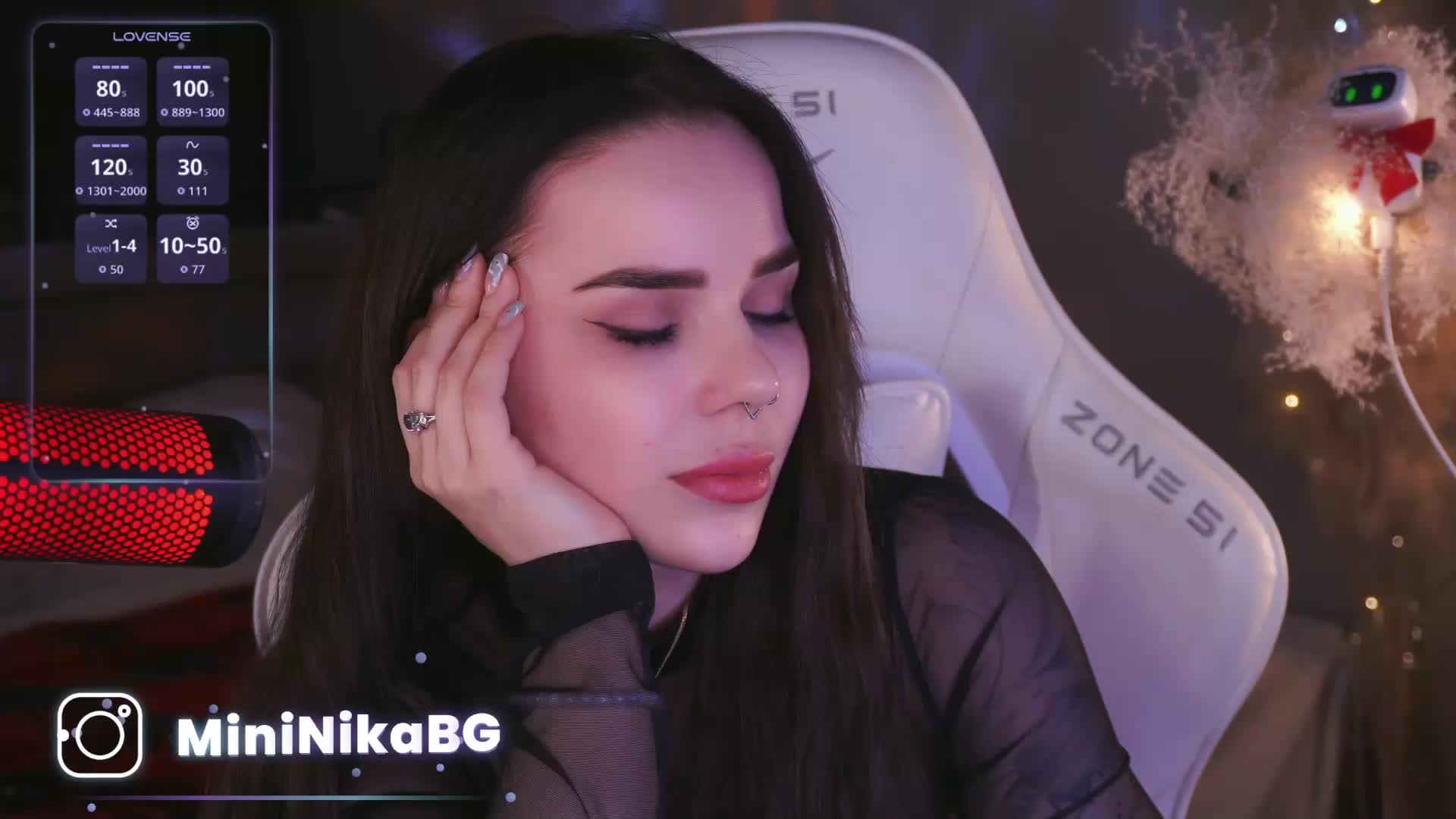 MiniNika Live Sex February 3, 2026