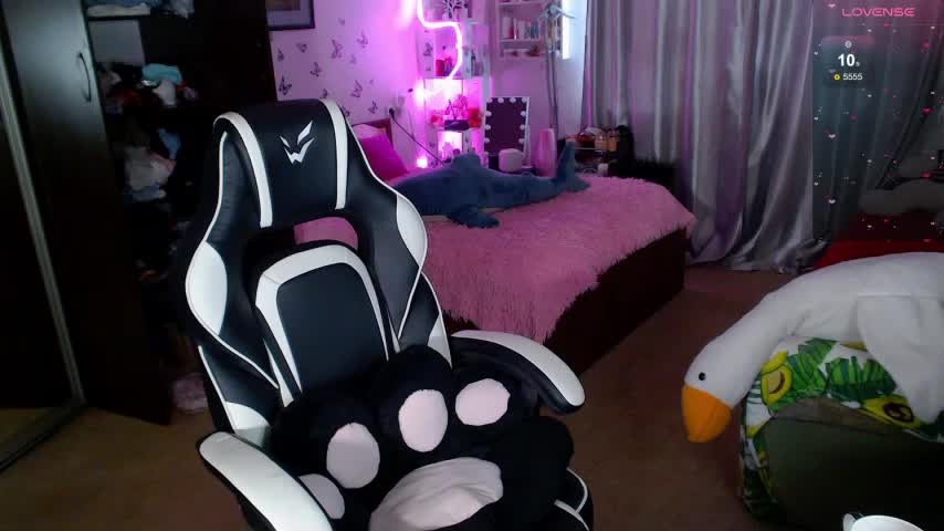 Sidney_blush Live Sex February 3, 2026