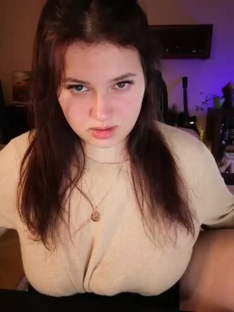 JuliaHesperaks Live Sex February 3, 2026