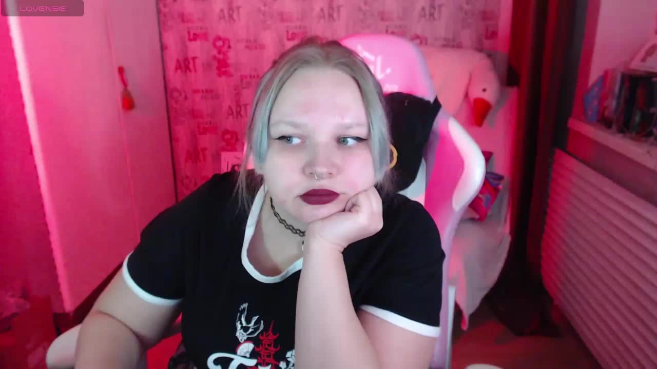 -MeooW- Live Sex February 3, 2026