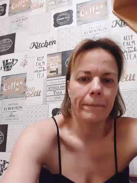 KissaHot Live Sex February 3, 2026