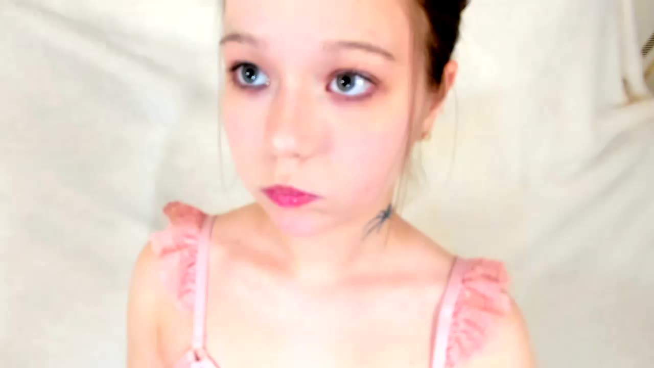 MelMooon Live Sex February 3, 2026