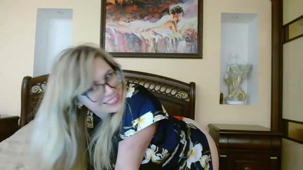 Elegant00Girl Live Sex February 3, 2026