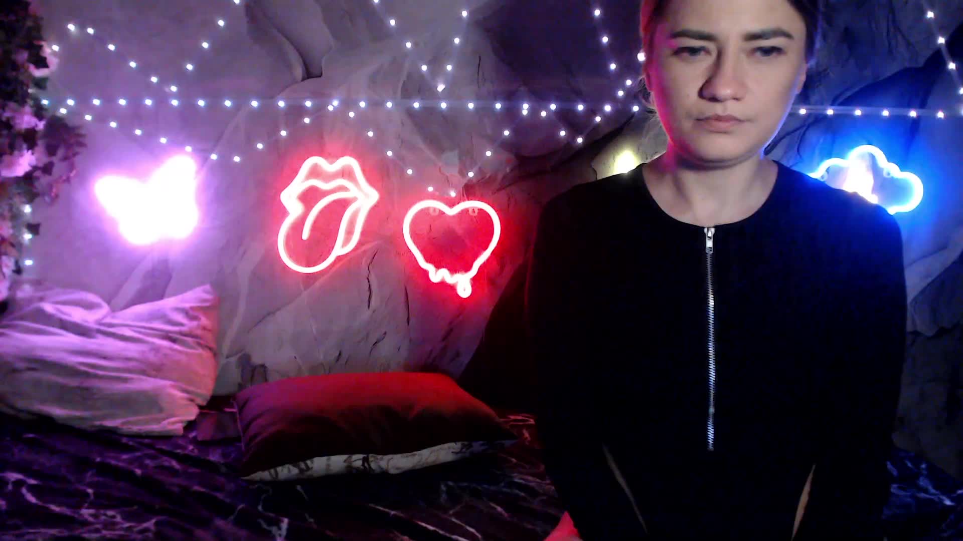 2Laski2 Live Sex February 3, 2026