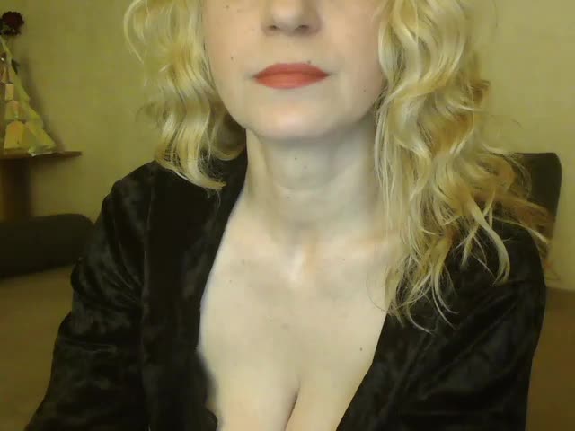 NatashaNannette Live Sex February 3, 2026