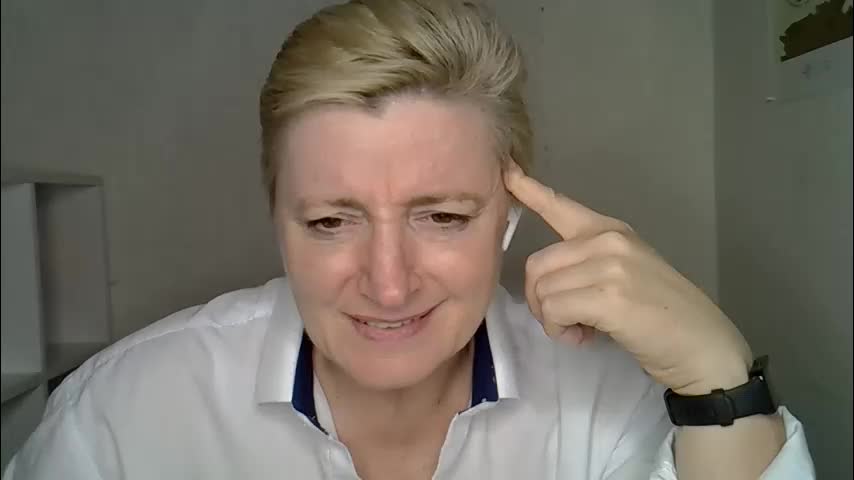 vea_motty Live Sex February 3, 2026