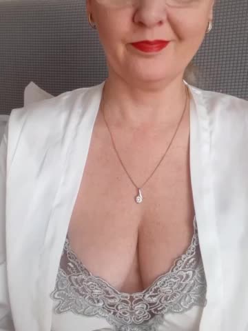 SexiestJess45 Live Sex February 3, 2026