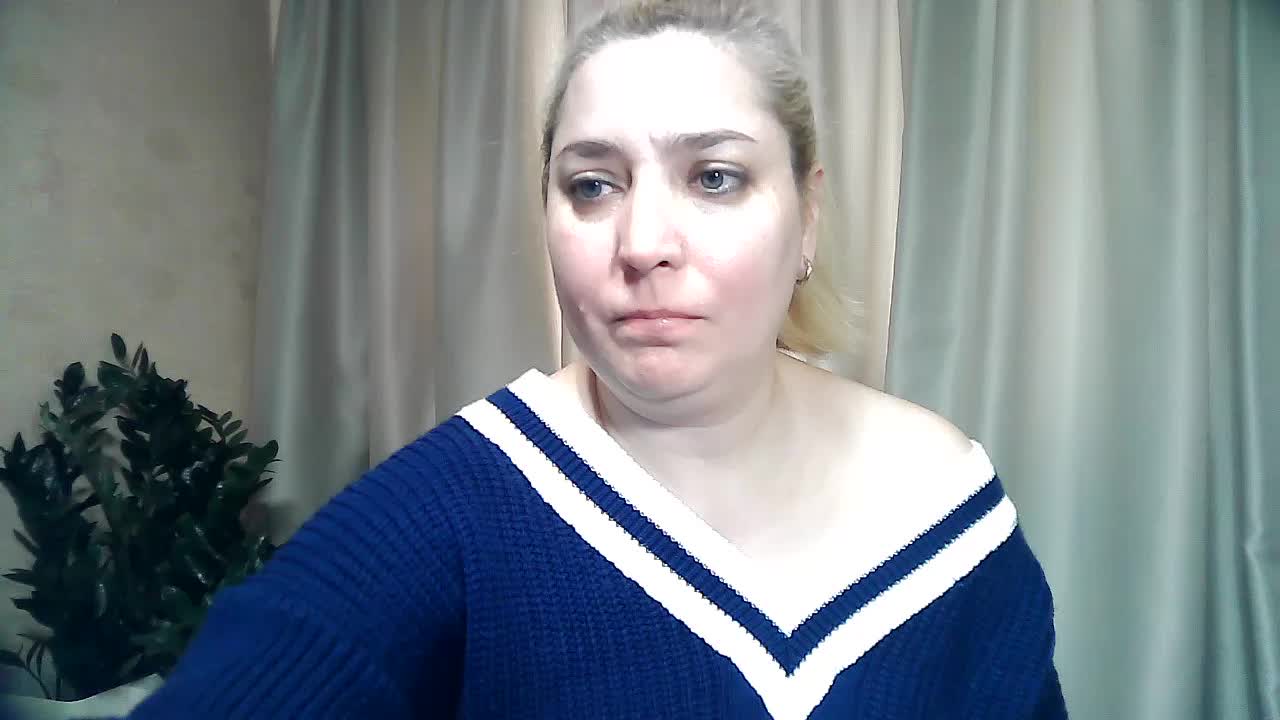 KickaIricka Live Sex February 3, 2026