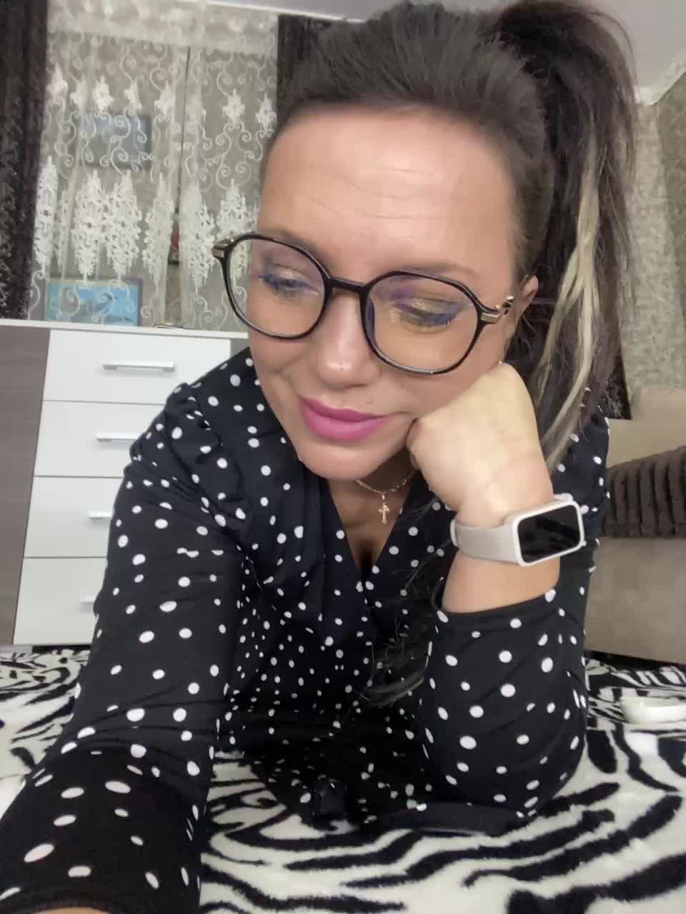 ProstoLolkaXXX Live Sex February 4, 2026