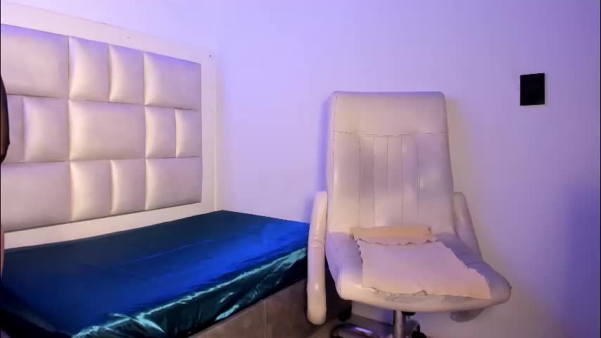 emma__js_ Live Sex February 4, 2026