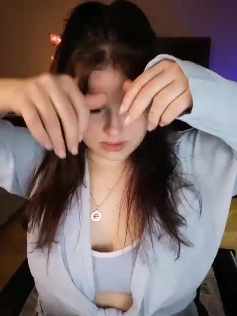 JuliaHesperaks Live Sex February 4, 2026