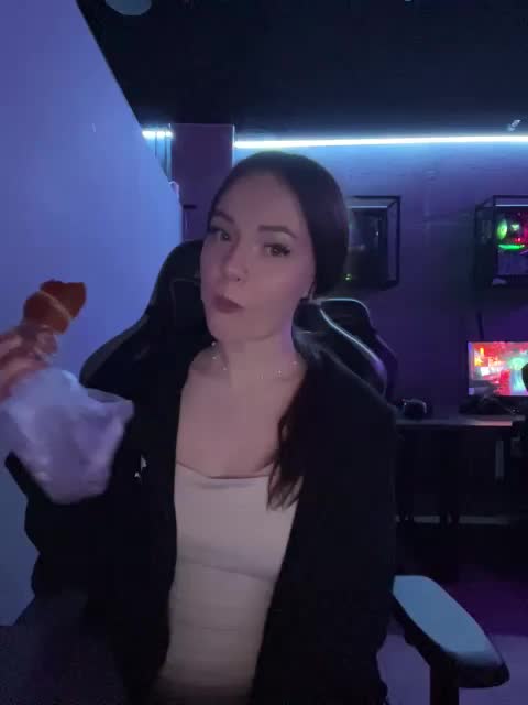 OlivkaVif Live Sex February 4, 2026