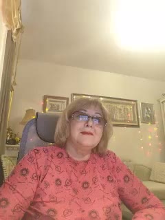 KarinkaSweet Live Sex February 4, 2026