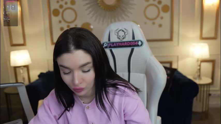 sweetdesiree_ Live Sex February 4, 2026