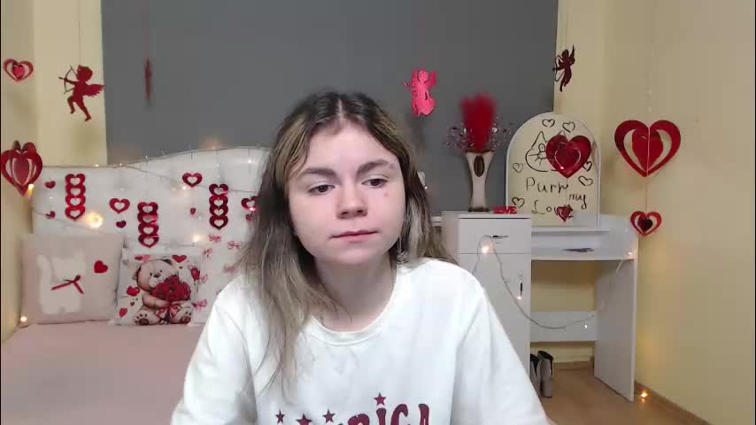 rrtinaredly Live Sex February 4, 2026