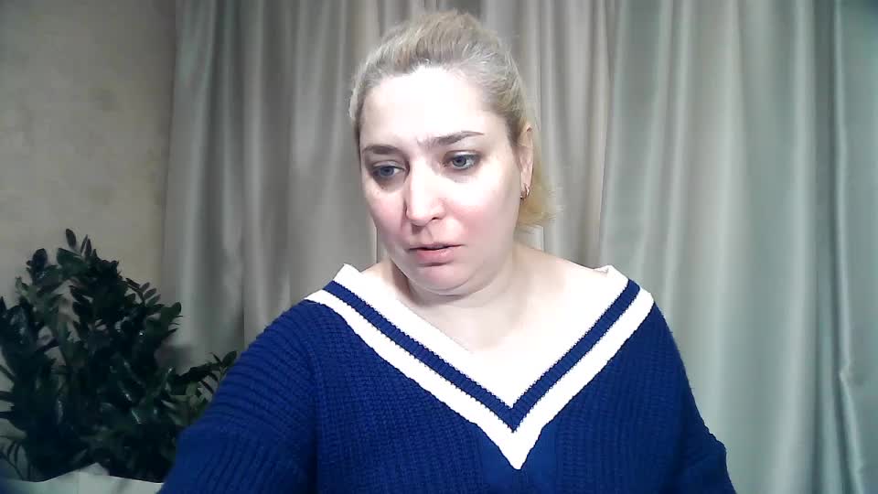 KickaIricka Live Sex February 4, 2026