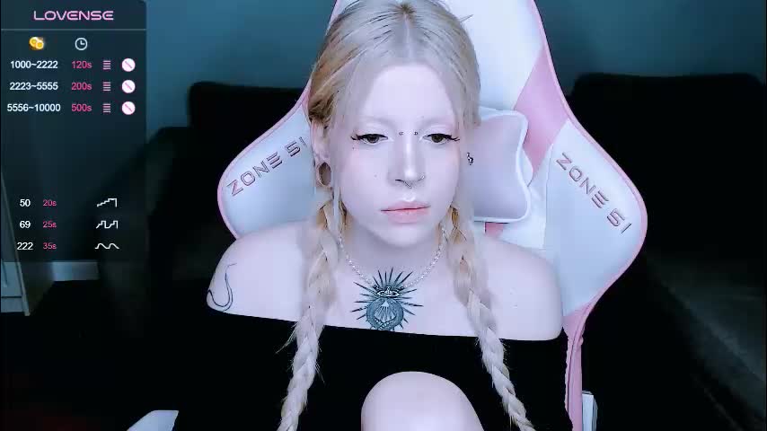 succubus_leslie Live Sex February 4, 2026