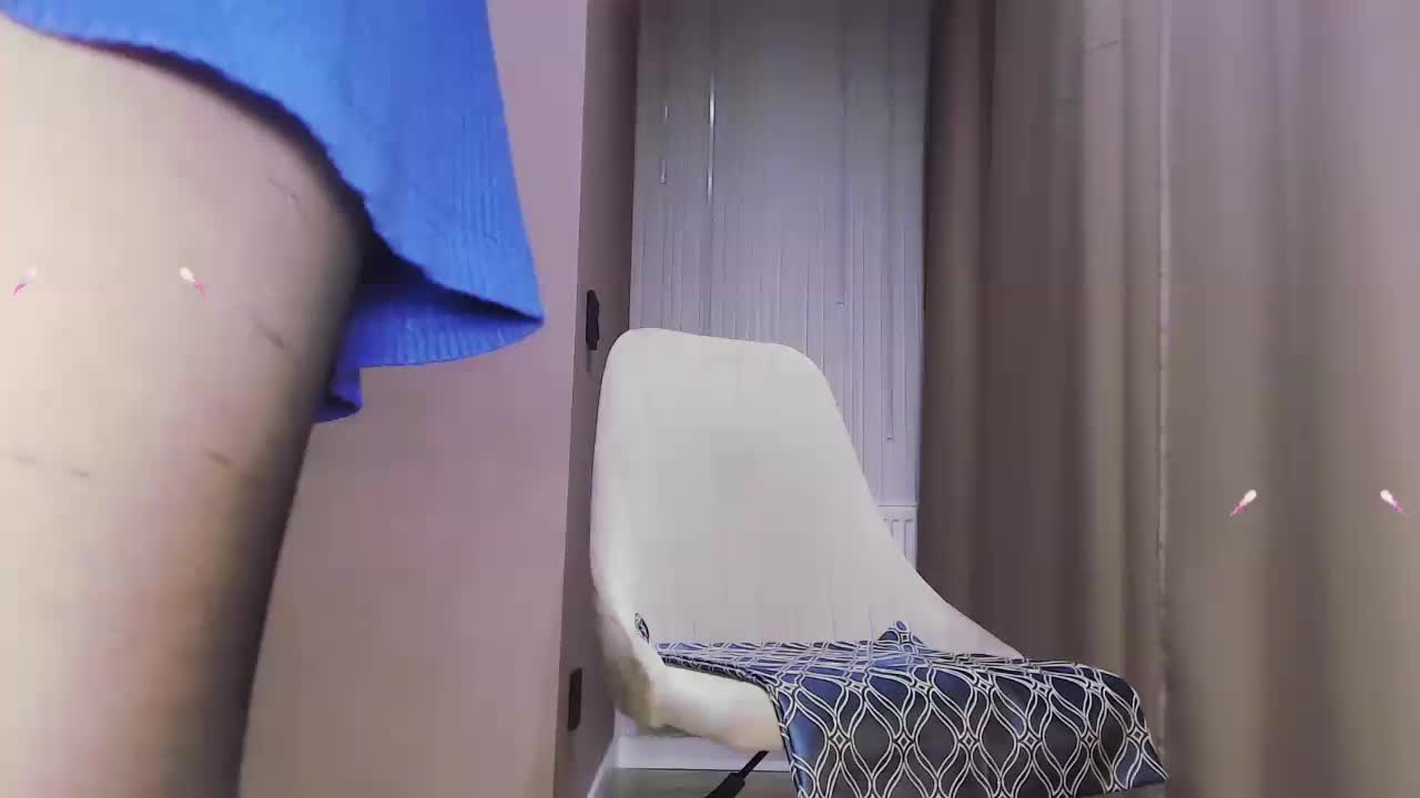 Va-len-cia Live Sex February 4, 2026