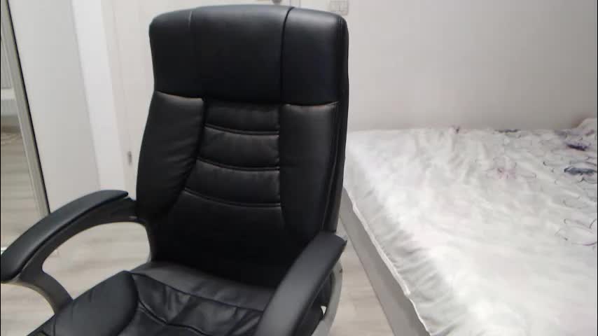 blue_eyes96 Live Sex February 4, 2026