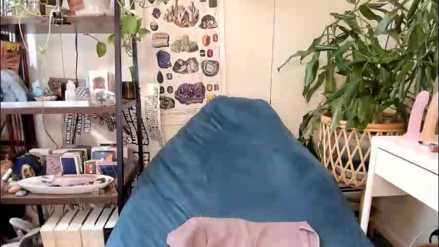 pluto_astrology Live Sex February 4, 2026