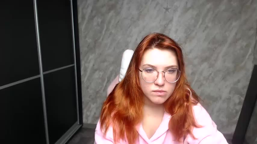 Reginasmilee Live Sex February 4, 2026