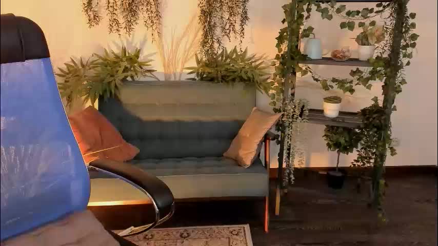 elainebeness Live Sex February 4, 2026