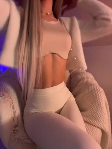 PauLiiine Live Sex February 4, 2026