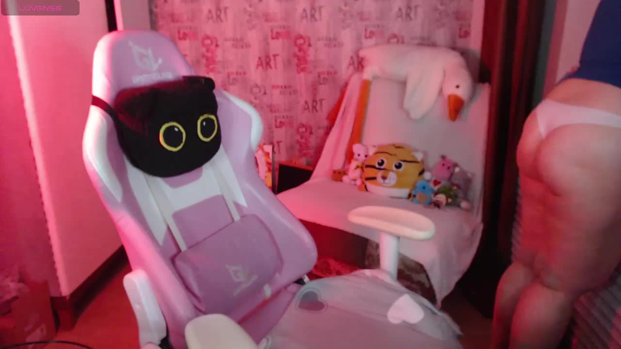 -MeooW- Live Sex February 4, 2026