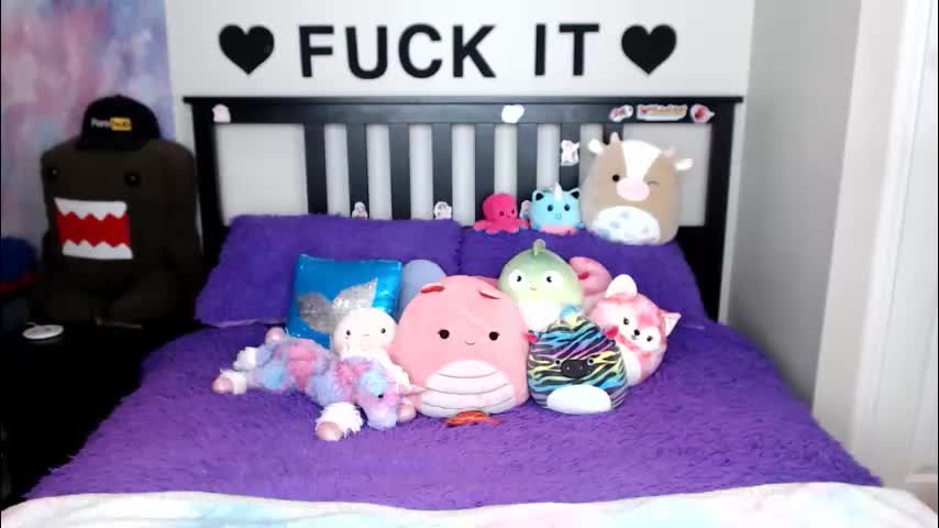 mackenziewolfe Live Sex February 5, 2026