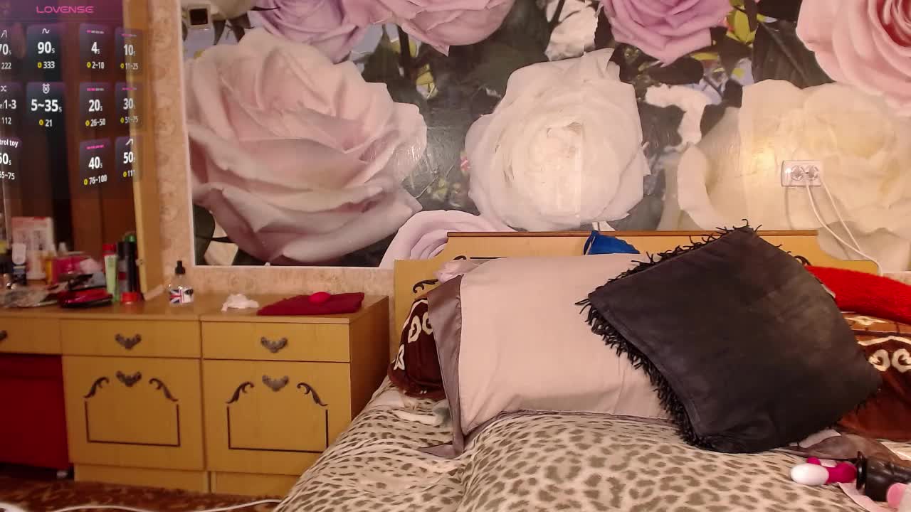 -Karolina555- Live Sex February 5, 2026