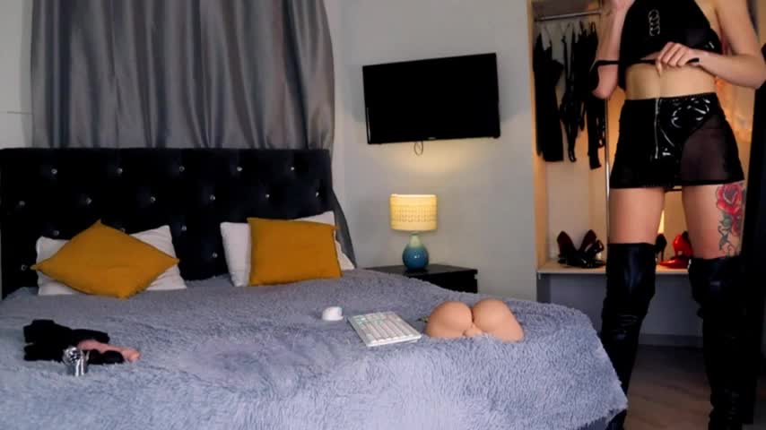 InvitingTina Live Sex February 5, 2026