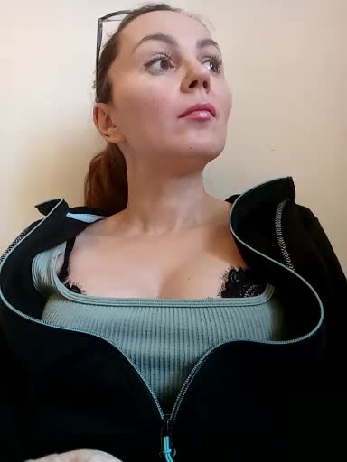 TessBertie Live Sex February 5, 2026