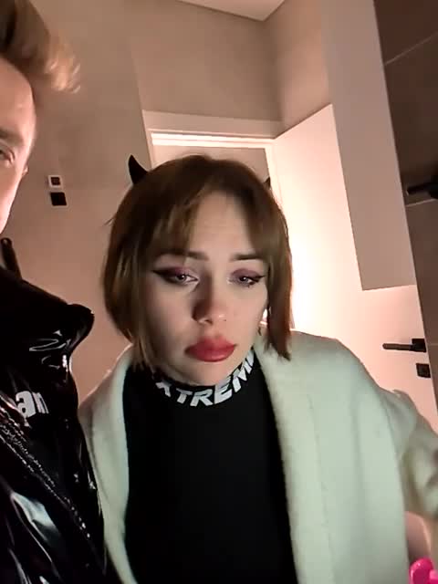 GroteskCouple Live Sex February 5, 2026