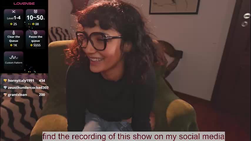 venus_in_jeans Live Sex February 5, 2026