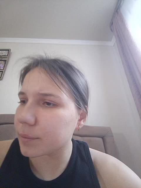 UAlinas2003 Live Sex February 5, 2026