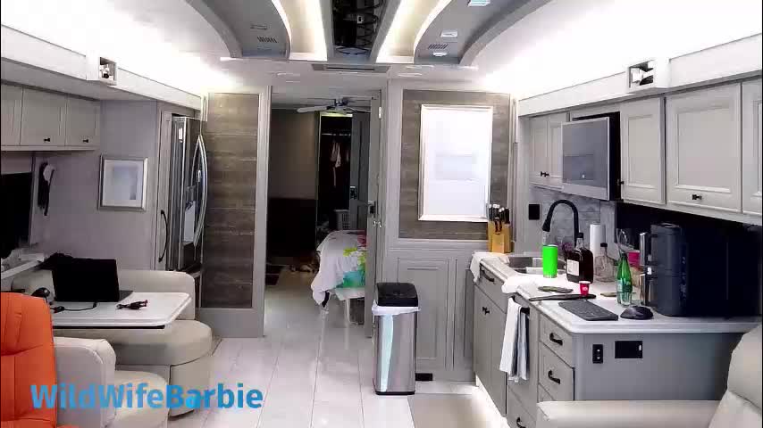 wildwifebarbie Live Sex February 5, 2026