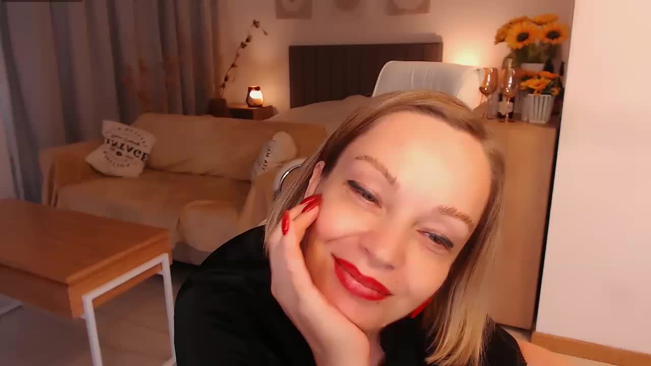 Tilly-Eliot Live Sex February 5, 2026